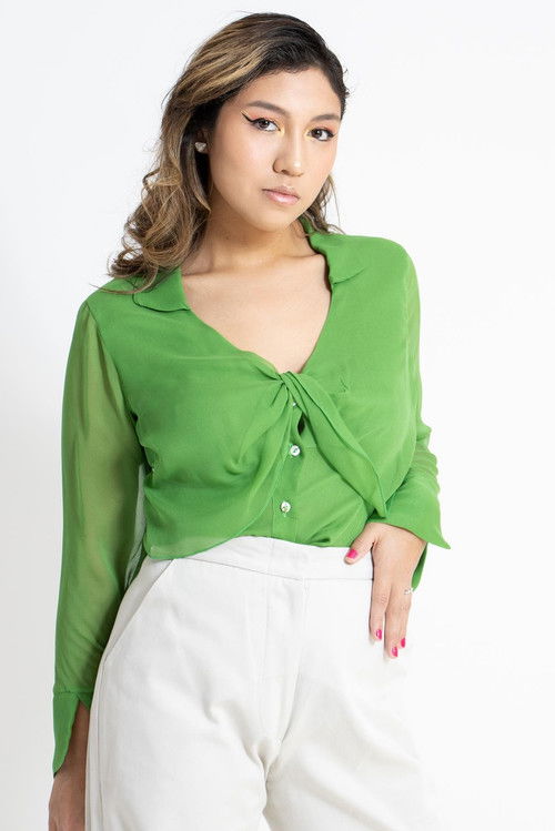 Isabella Terramoccia as Perla