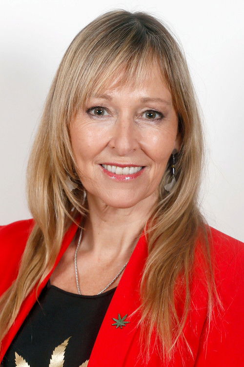 Ana María Gazmuri as Francisca García-Méndez Dupont