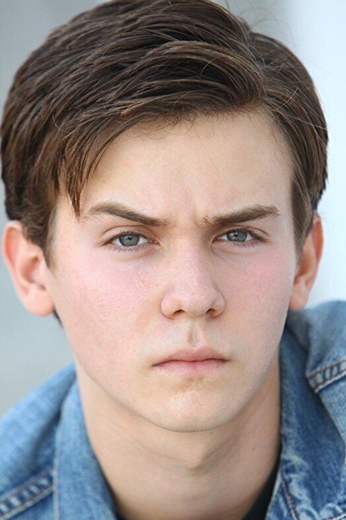 Ari Dalbert as James