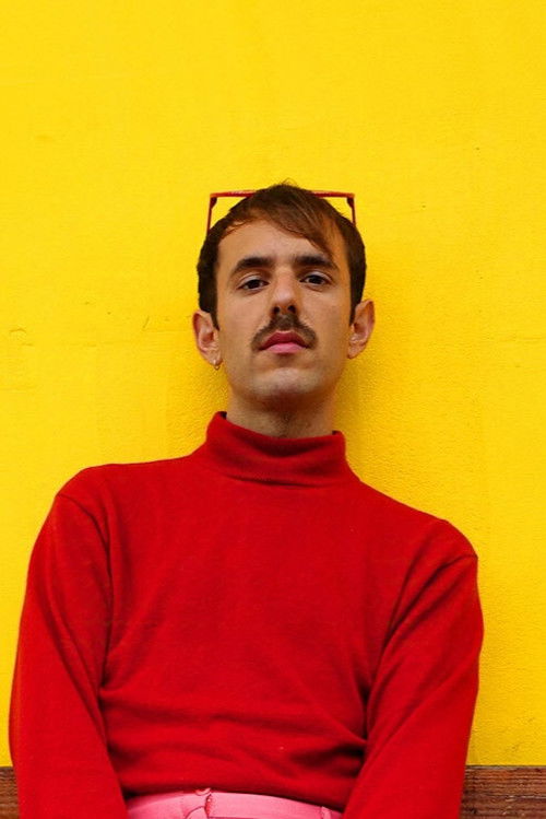 Adrià Arbona as Pianista