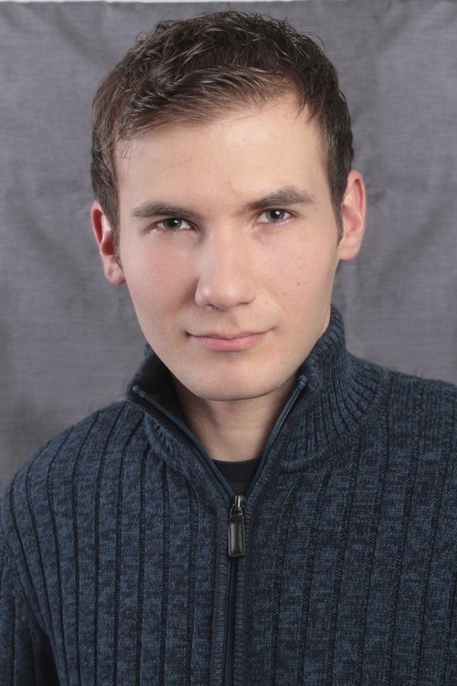 Jamie Coffa as John Gilbert