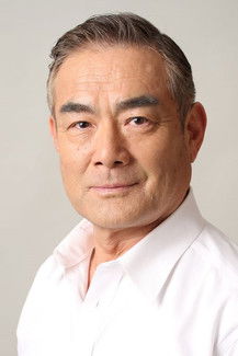 Kazunaga Tsuji as Hashimoto