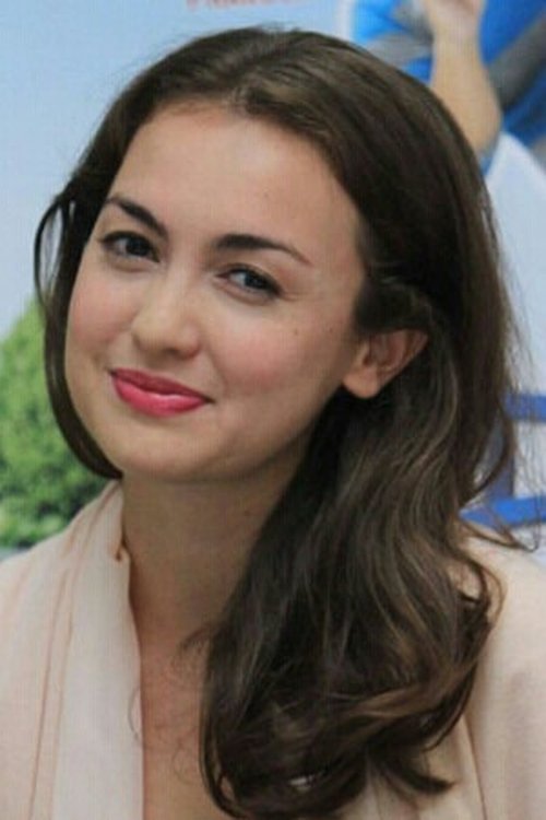 Rianti Cartwright as Bintang