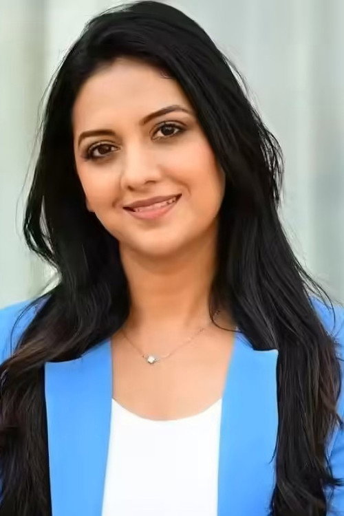 Tejashri Pradhan as Swara