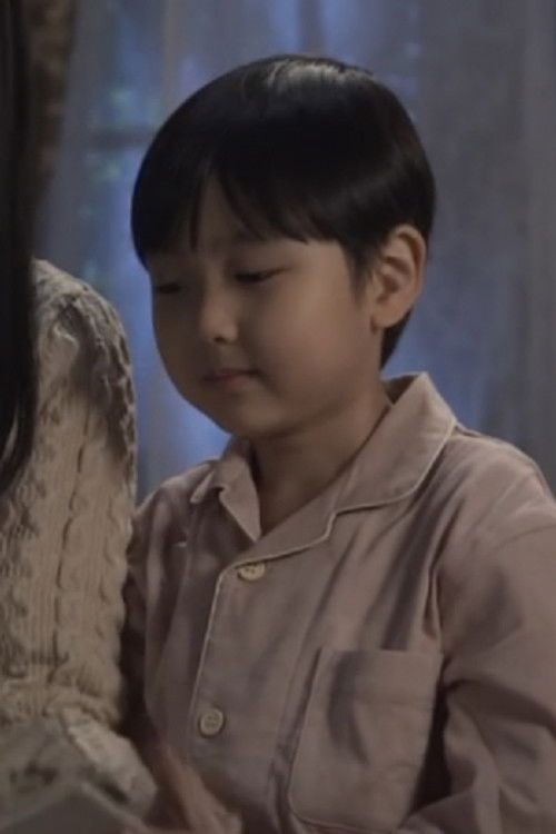 Keito Sugizono as Young Raiga
