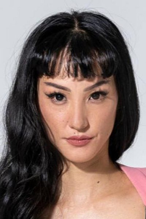 Louise Cho as Otsu