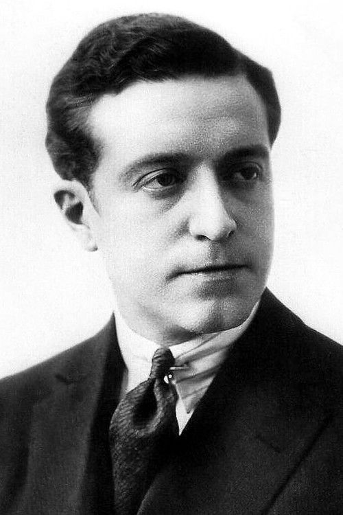 Aimé Simon-Girard as Henri IV (as A. Simon-Girard)