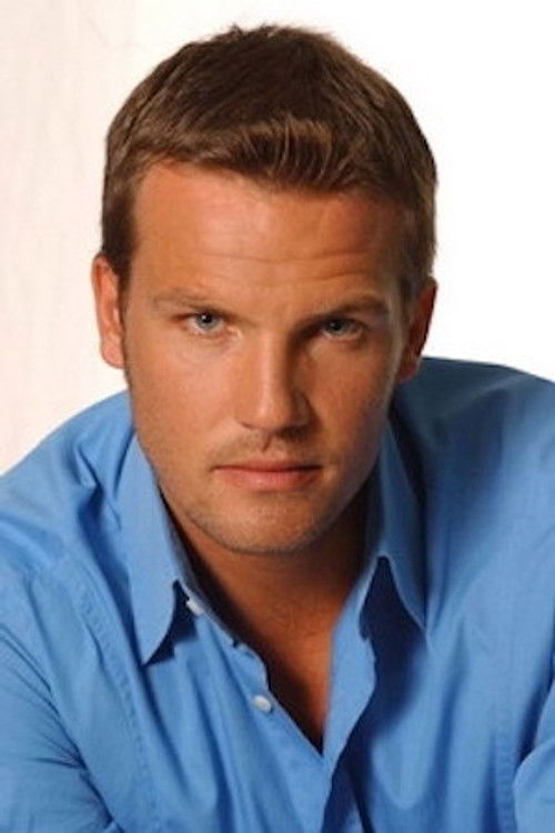 Danilo Brugia as Fabio