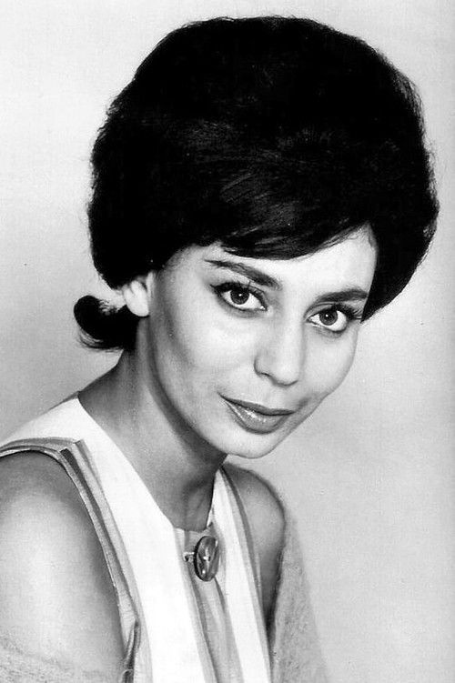 Carmela Corren as Sängerin