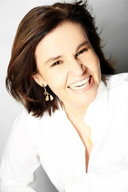 Cláudia Rodrigues as Mily