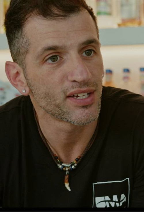 Raffaele Siciliano as Marcello