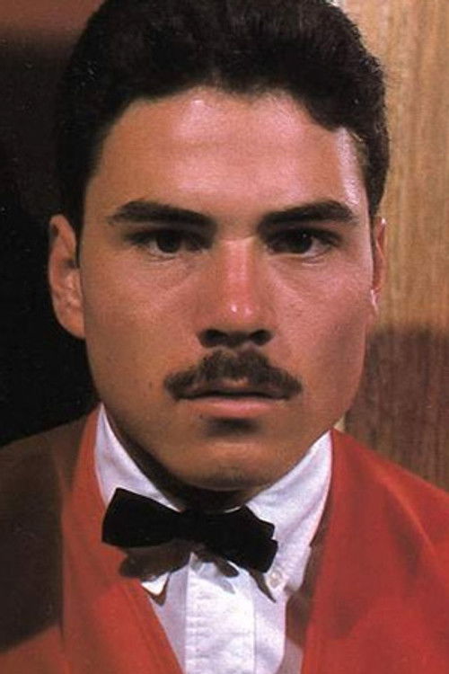 Brian Diaz as Bellhop