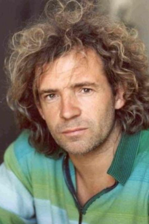 Raphaël Krepser as Le motard