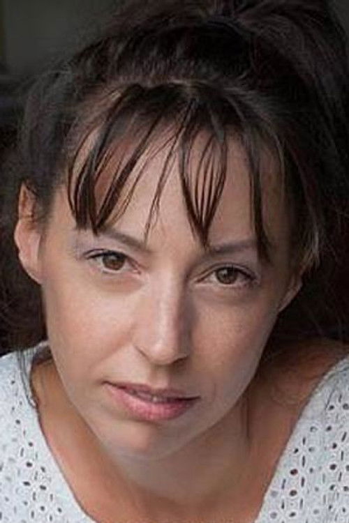 Edwige Lemoine as la mère de Lucas