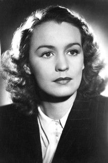 Lotte Koch as Sylvia, Camp's Daughter