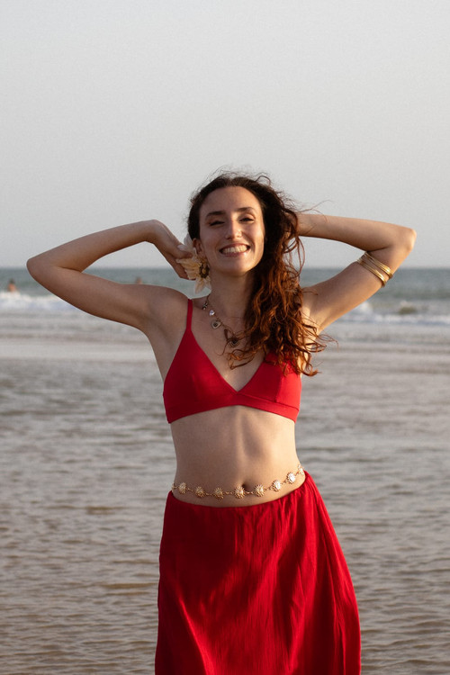 Estrella Rivero as María