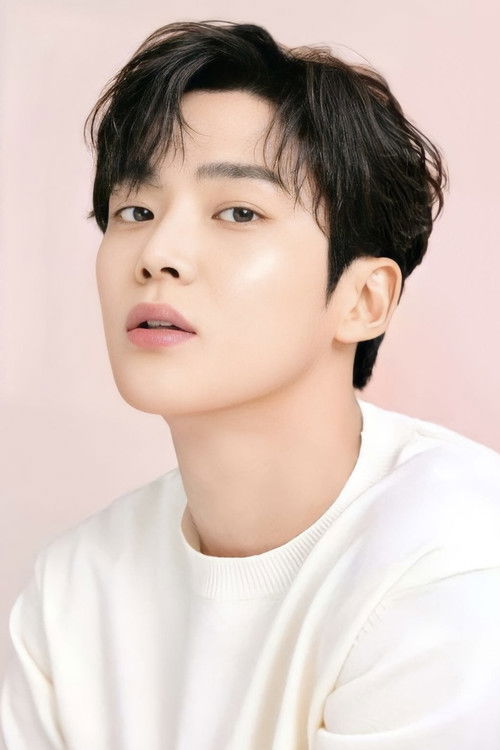Rowoon as Choi Jun-woong