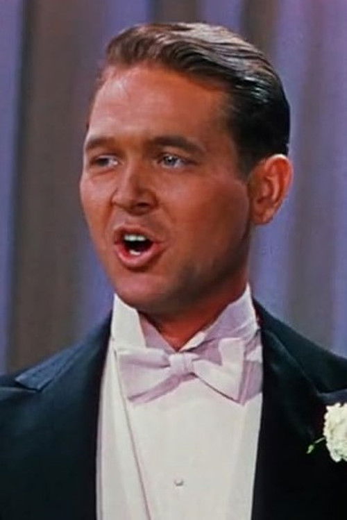 Richard Beavers as Singer ("The Girl on the Magazine Cover")