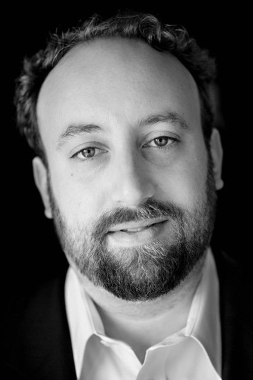 Joshua Safran as himself