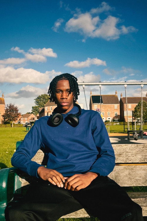 Rehmone St. Louis as The Runner