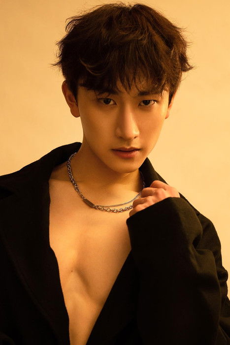 Parker Mao as Xia Shang-zhou