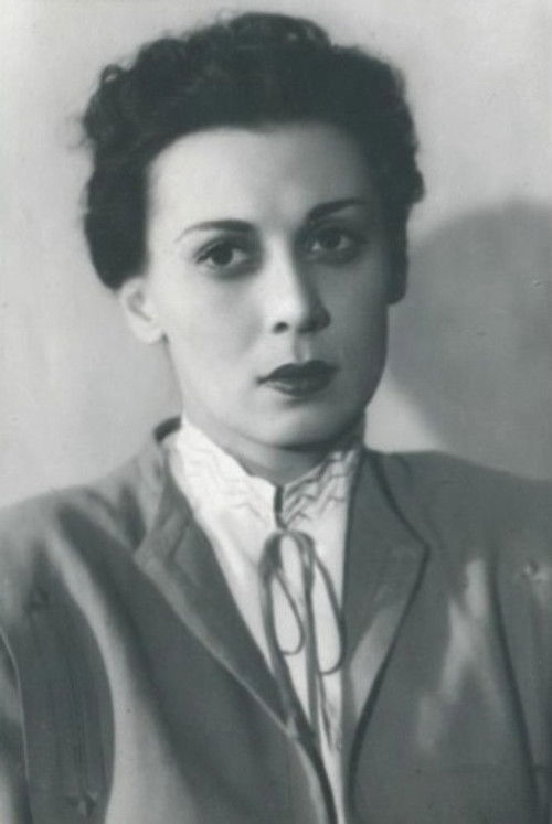 Tamara Kostaeni as 