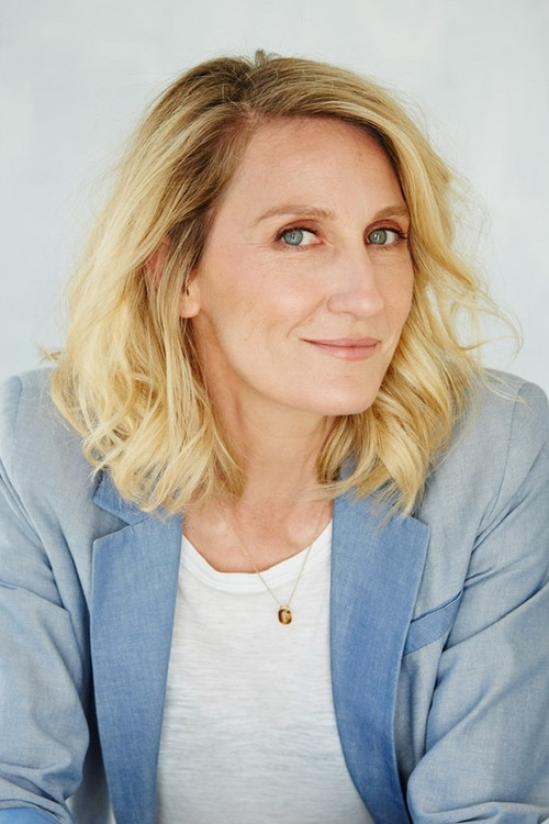 Georgina Symes as Polly