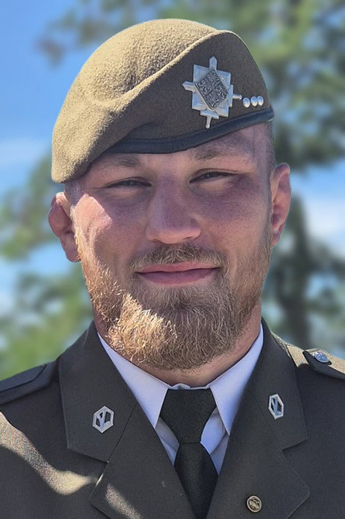 Dominik Humburger as Self