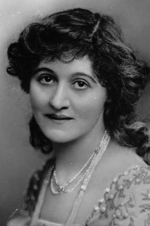 Margaret Halstan as Lady Sydenham