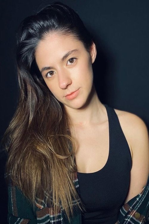 Sıla Korkmaz as Emine