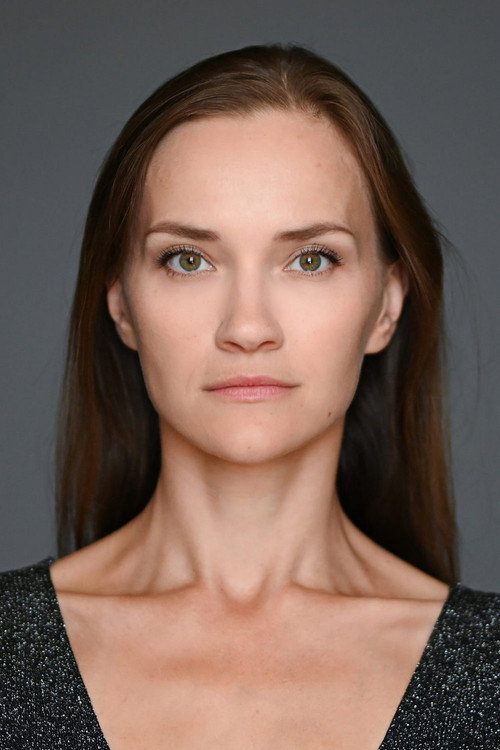 Маруся Иванова as Марина Звонарёва