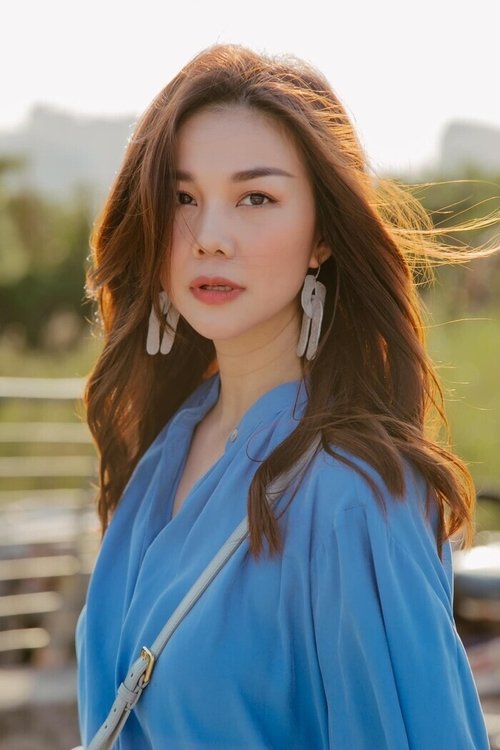 Thanh Hằng as Self - Host/Judge