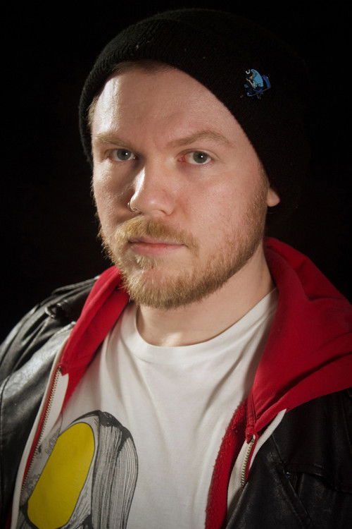 Jacob Rohrbach as Echo