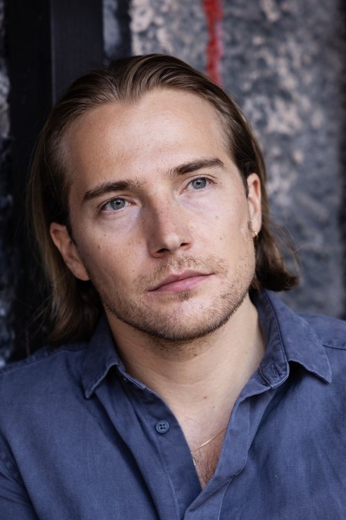 Felix Stichmann as Balthasar Stürmer