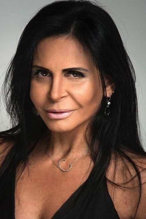 Gretchen as Mary Sinclair