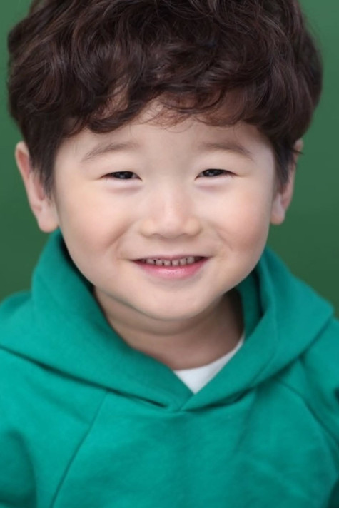 Kwon Eun-seong as Gye Ha-jun