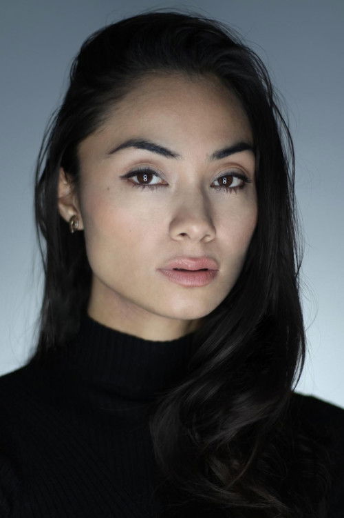 Mary Hasavari as Forsker