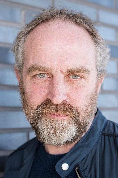 Kristian Figenschow as Jørgen