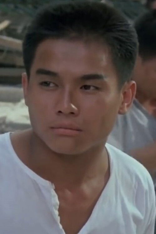 Wong Kim-Wai as Teenage Yuen Biao