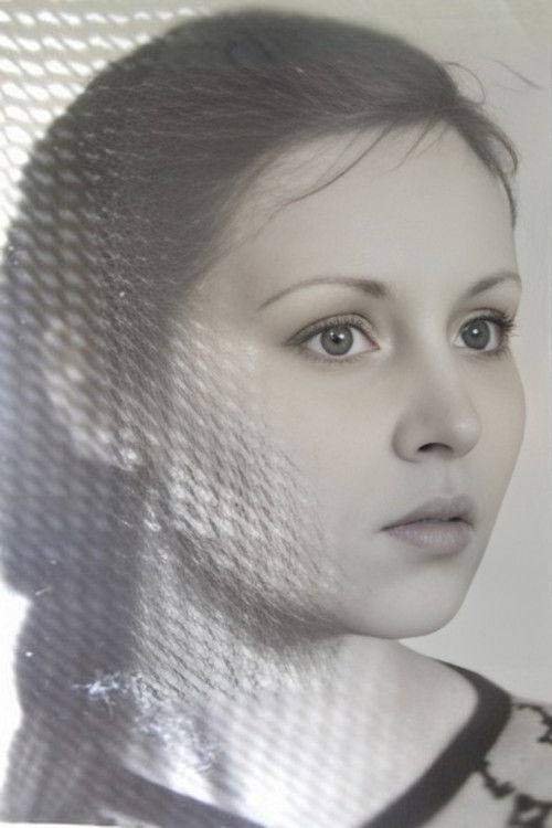 Elena Abalmasova as Liza