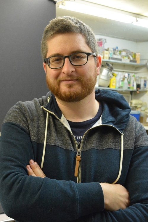 Alexandre Poncet as Gnome (voice)