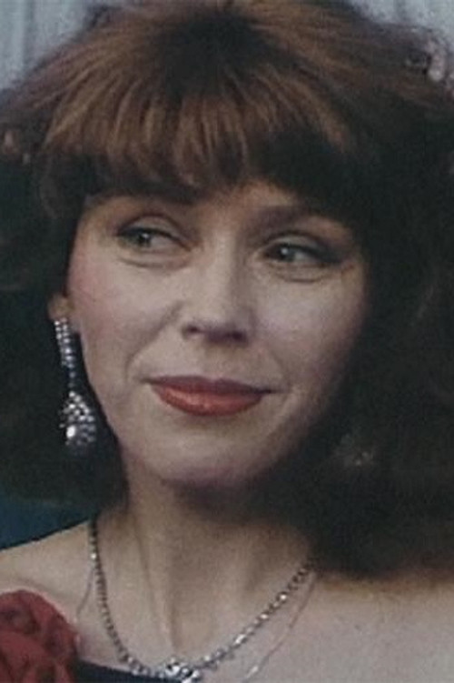 Natalya Kovalyova as Старуха