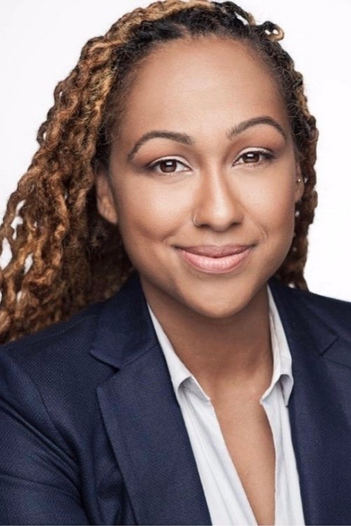 Honour Drew as Sasha Dade