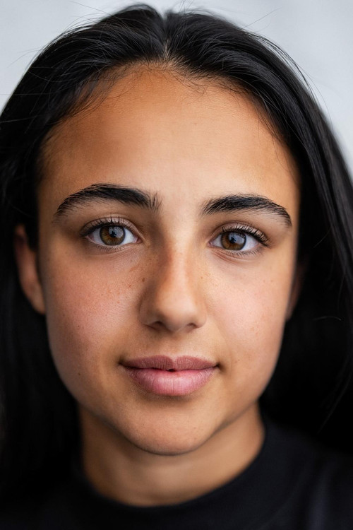 Leila Khan as Sahar Zahid