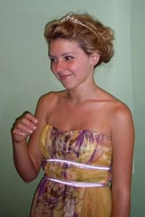 Jessie Jacobs as Emily Walsh