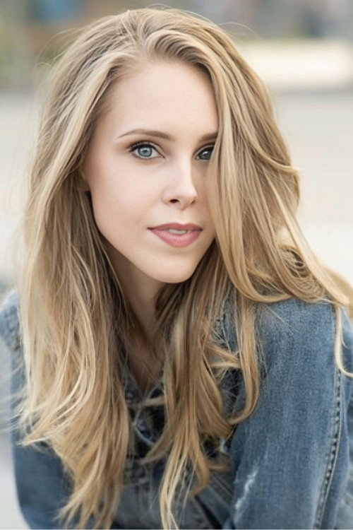 Taryn Hacker as Maggie O'Shea