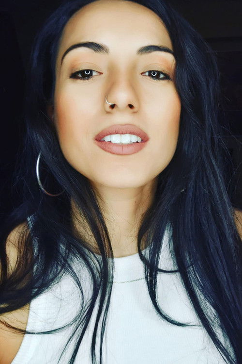 Xenia Constantinidou as Ξένια