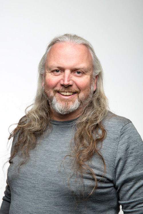 Gisle Tveito as The Great Big Beast (voice)