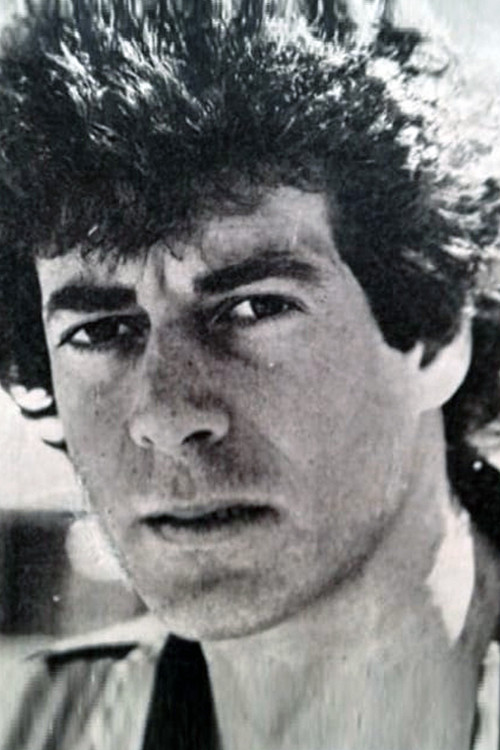 Antonio Caride as Entrenador 1