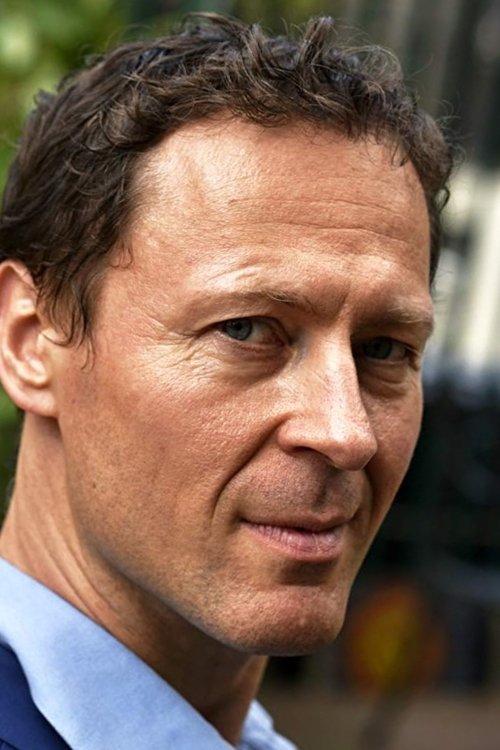 Brandon deSpain as Alien